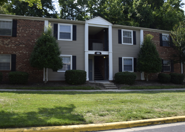West Vandalia Street, Greensboro, North Carolina, ,Multi-Family,SOLD,West Vandalia Street,1072